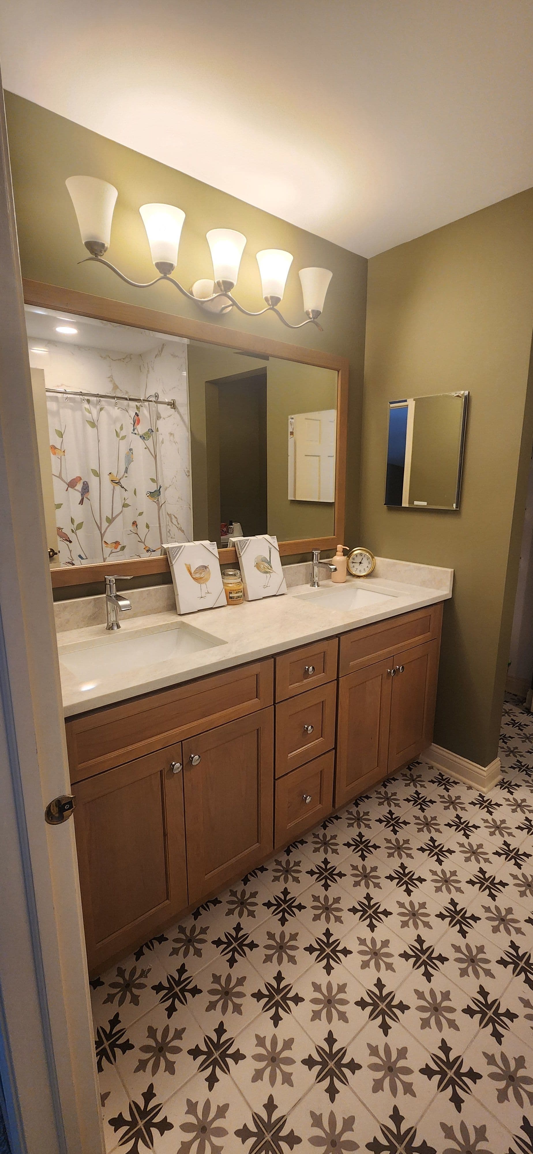 Modern Earthy Bathroom Makeover in Orland Park