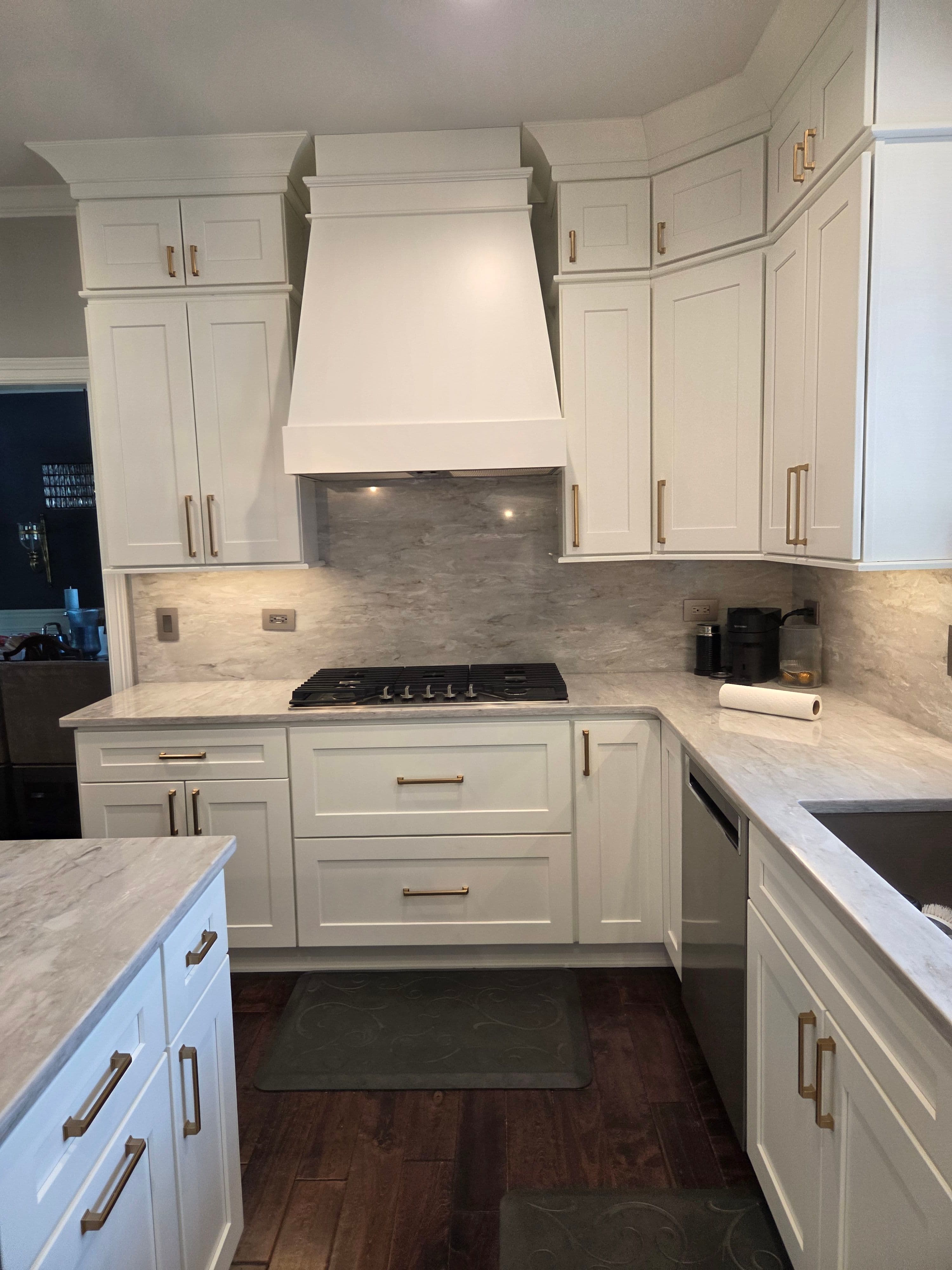 Project Custom Wood Hood Steals the Show in This Plainfield Kitchen image